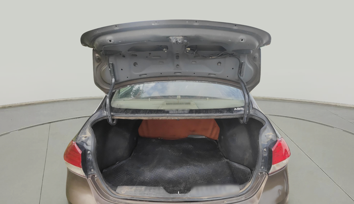 2015 Maruti Ciaz ZDI, Diesel, Manual, 2,66,434 km, exterior