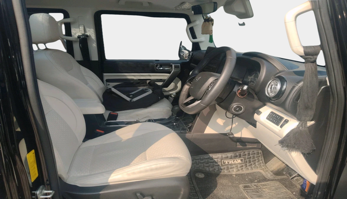 2025 Mahindra Thar Roxx  AX7 L Petrol AT 2WD, Petrol, Automatic, 12,544 km, interior