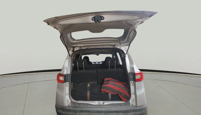 2019 Renault TRIBER RXZ, Petrol, Manual, 1,19,381 km, exterior