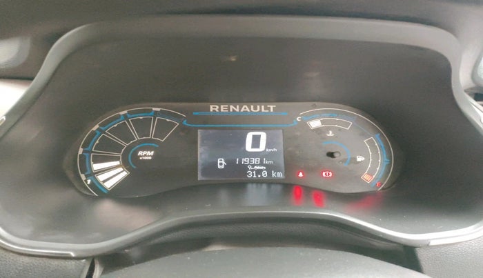 2019 Renault TRIBER RXZ, Petrol, Manual, 1,19,381 km, interior