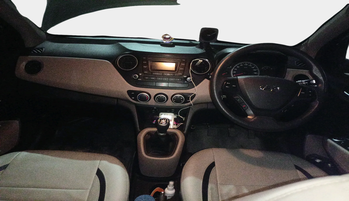 2016 Hyundai Grand i10 SPORTZ 1.2 KAPPA VTVT, Petrol, Manual, 75,186 km, interior