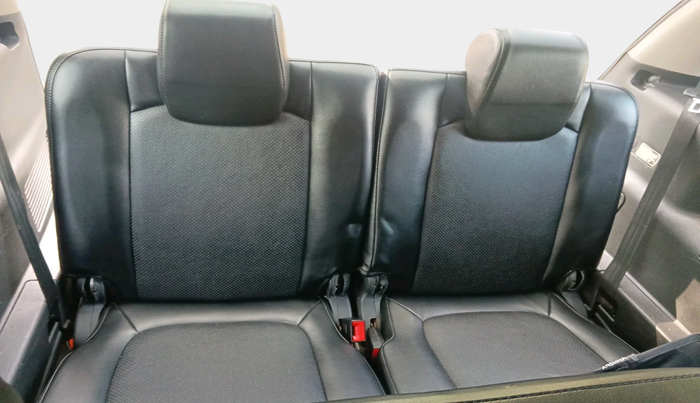 2018 Tata Hexa XE 4X2 7 STR, Diesel, Manual, 63,287 km, interior