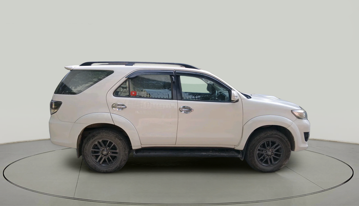 2016 Toyota Fortuner 2.8 4X4 AT, Diesel, Automatic, 1,45,980 km, exterior