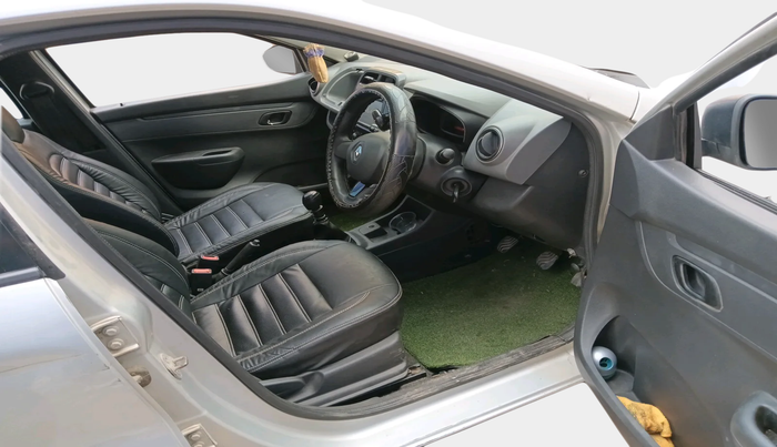 2016 Renault Kwid RXT 0.8, Petrol, Manual, 48,603 km, interior