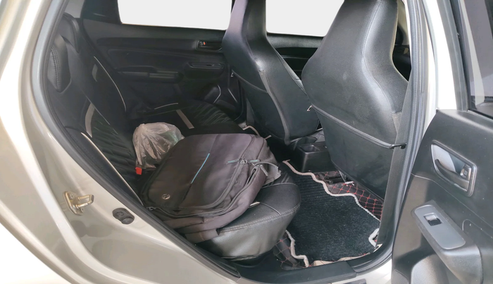 2022 Maruti Swift LXI, Petrol, Manual, 39,416 km, interior