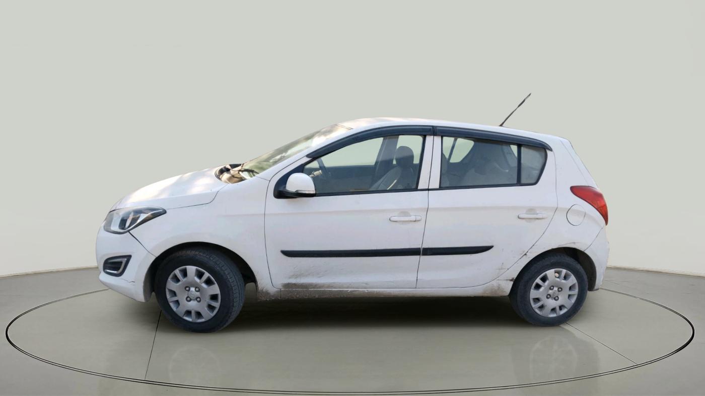 2012 Hyundai i20 MAGNA (O) 1.2, Petrol, Manual, 8,34,888 km, exterior