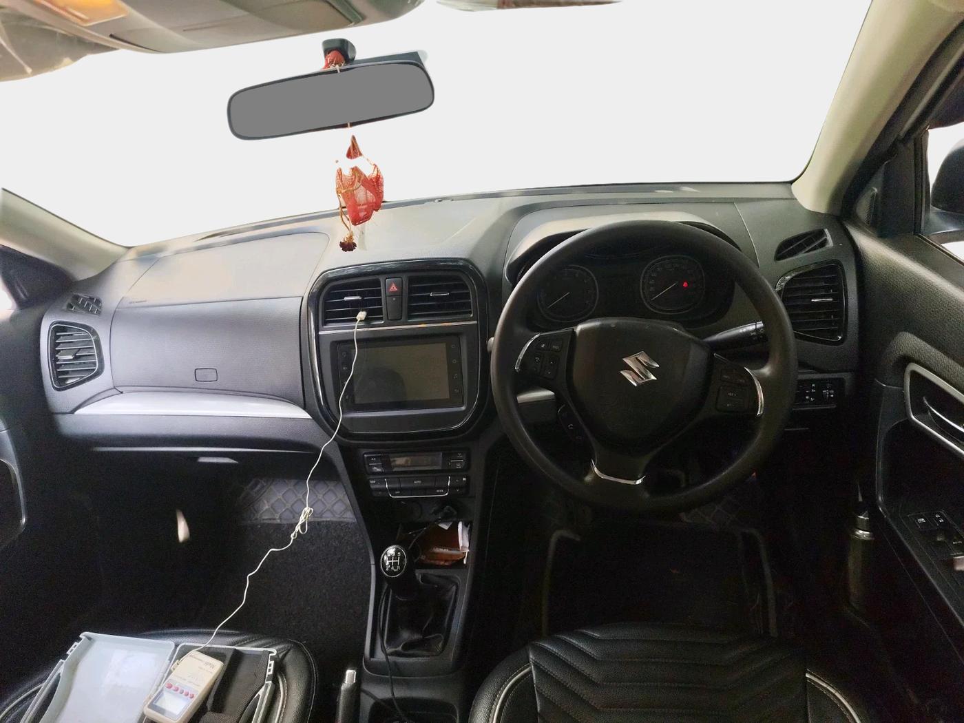 2020 Maruti Vitara Brezza ZXI, Petrol, Manual, 80,000 km, interior