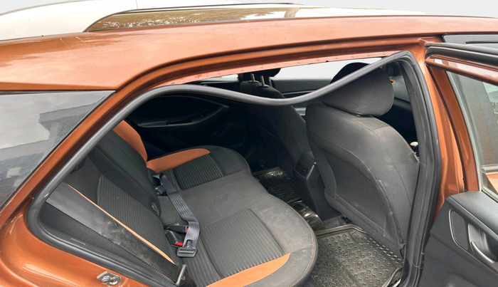 2017 Hyundai i20 Active 1.2 SX, Petrol, Manual, 42,427 km, interior