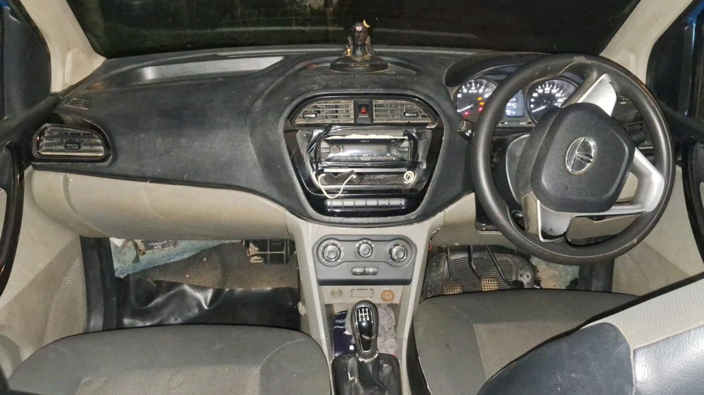 2016 Tata Tiago XM PETROL, Petrol, Manual, 98,181 km, interior