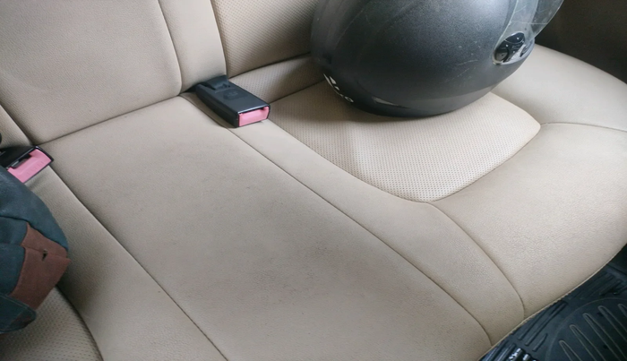 2010 Hyundai i10 MAGNA 1.2, Petrol, Manual, 82,929 km, interior