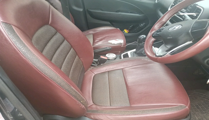 2019 Hyundai VENUE S 1.2, Petrol, Manual, 80,684 km, interior