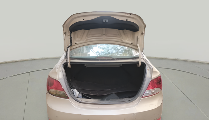 2011 Hyundai Verna FLUIDIC 1.6 VTVT EX, Petrol, Manual, 1,27,118 km, exterior