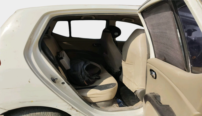 2011 Hyundai i10 MAGNA 1.2, Petrol, Manual, 94,696 km, interior