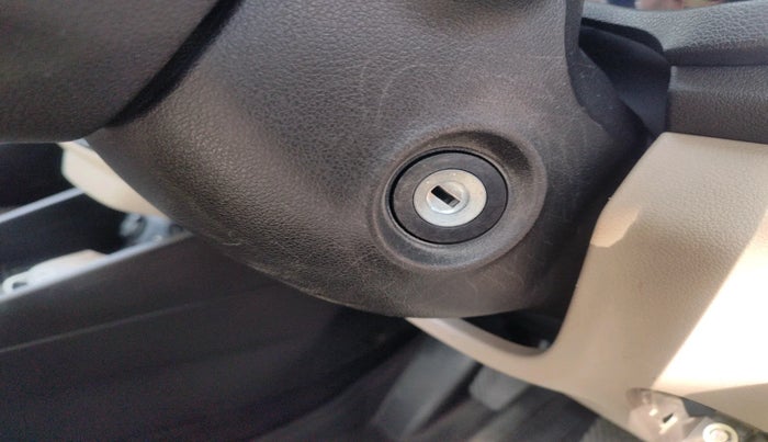 2022 Hyundai Verna S PLUS 1.5 VTVT, Petrol, Manual, 23,704 km, interior