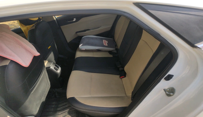 2022 Hyundai Verna S PLUS 1.5 VTVT, Petrol, Manual, 23,704 km, interior