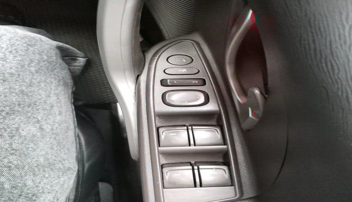 2014 Mahindra XUV500 W8, Diesel, Manual, 79,771 km, interior