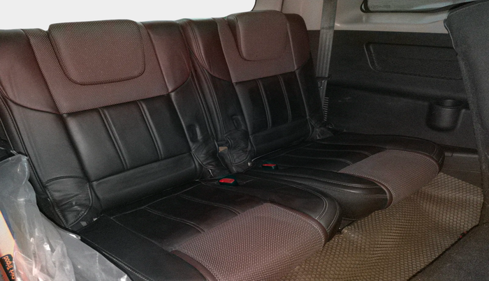 2014 Mahindra XUV500 W8, Diesel, Manual, 79,771 km, interior