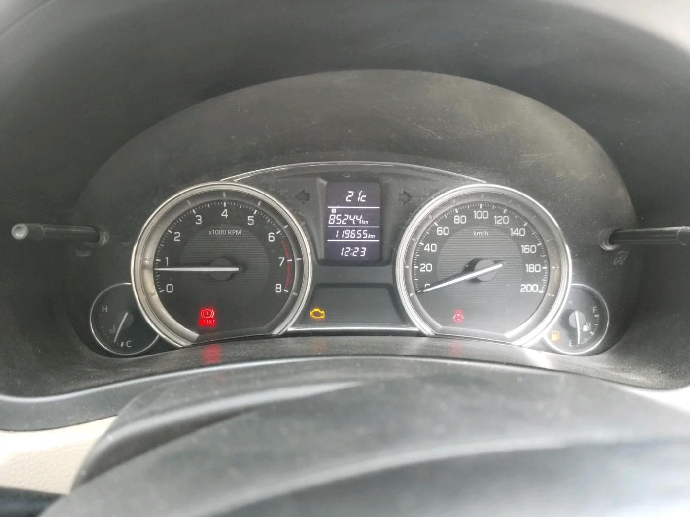 2015 Maruti Ciaz ZXI, CNG, Manual, 1,19,655 km, interior