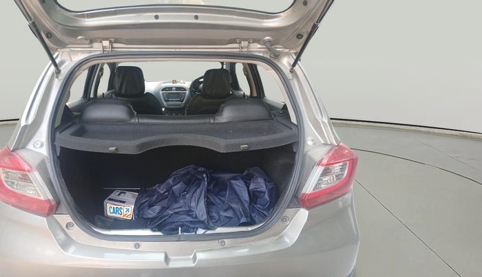 2018 Tata TIAGO NRG PETROL, Petrol, Manual, 32,434 km, exterior