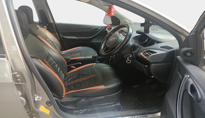 2018 Tata TIAGO NRG PETROL, Petrol, Manual, 32,434 km, interior
