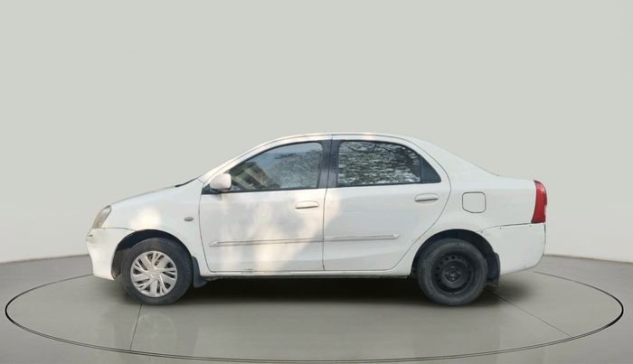 2011 Toyota Etios G, Petrol, Manual, 69,403 km, exterior