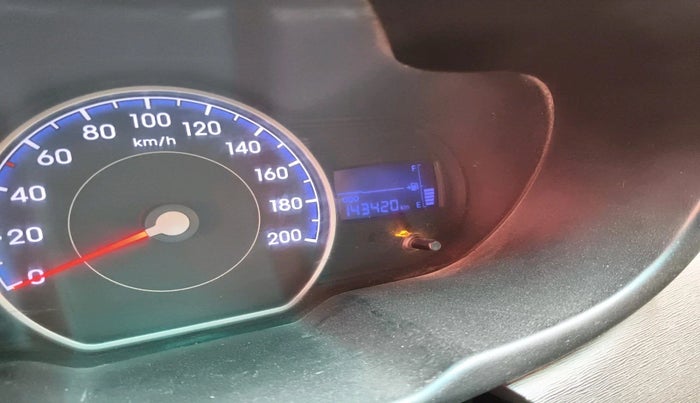 2011 Hyundai i10 MAGNA 1.2, CNG, Manual, 1,43,700 km, interior