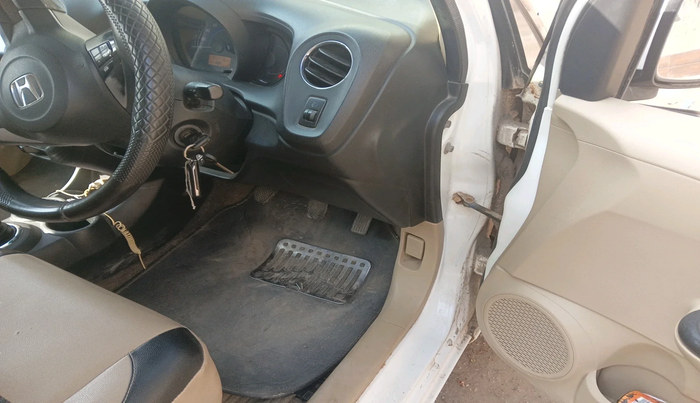 2015 Honda Amaze 1.2L I-VTEC S, Petrol, Manual, 95,415 km, interior
