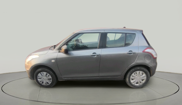 2017 Maruti Swift LXI (O), Petrol, Manual, 1,32,965 km, exterior