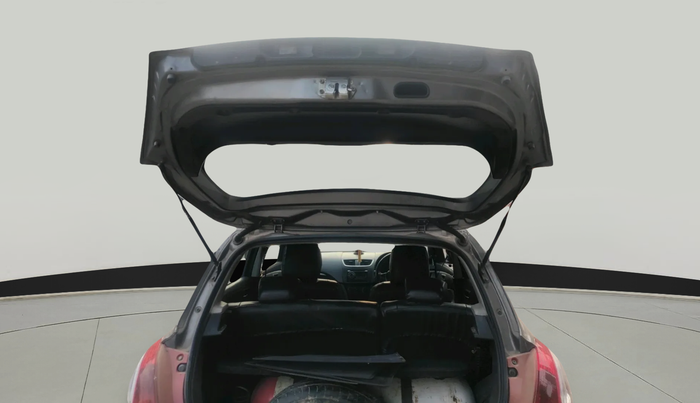 2017 Maruti Swift LXI (O), Petrol, Manual, 1,32,965 km, exterior