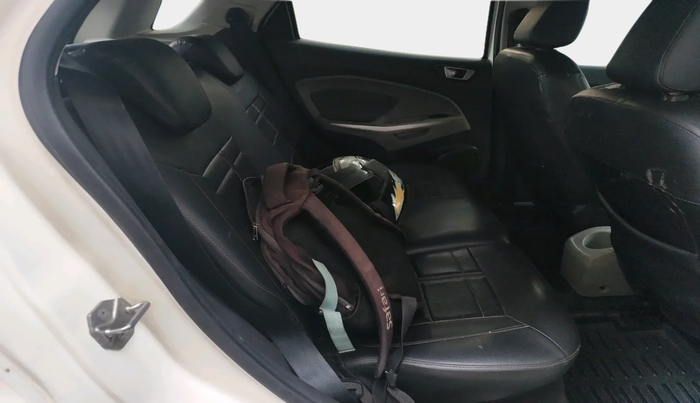 2017 Ford Ecosport TITANIUM 1.5L DIESEL, Diesel, Manual, 1,50,706 km, interior