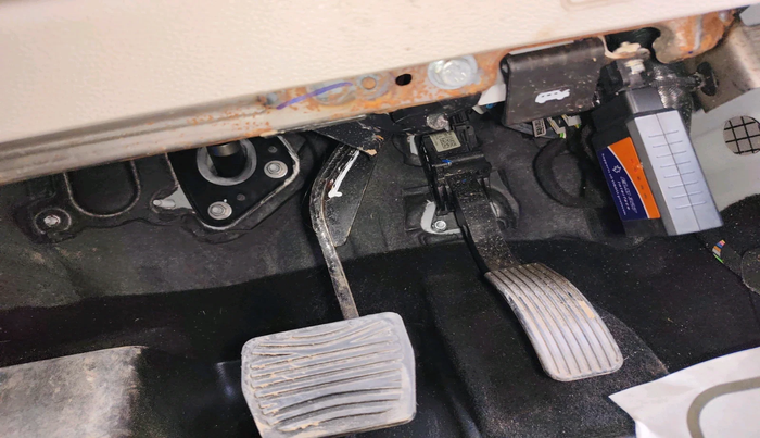 2025 Mahindra Thar Roxx MX3 Petrol AT 2WD, Petrol, Automatic, 5,567 km, interior