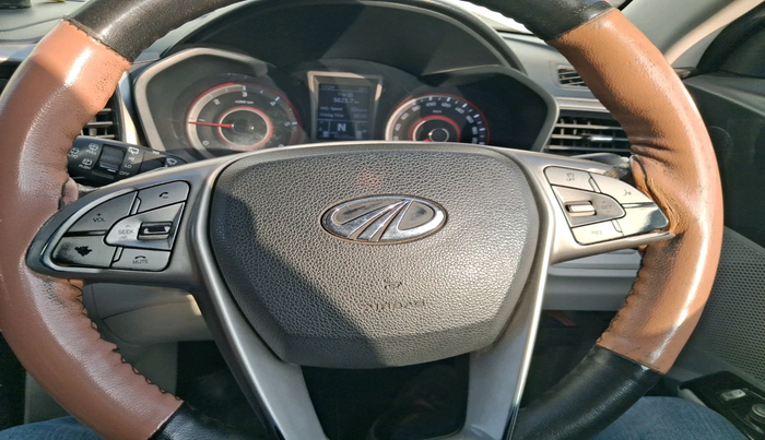 2019 Mahindra XUV300 W8 1.5 DIESEL, Diesel, Manual, 81,105 km, interior