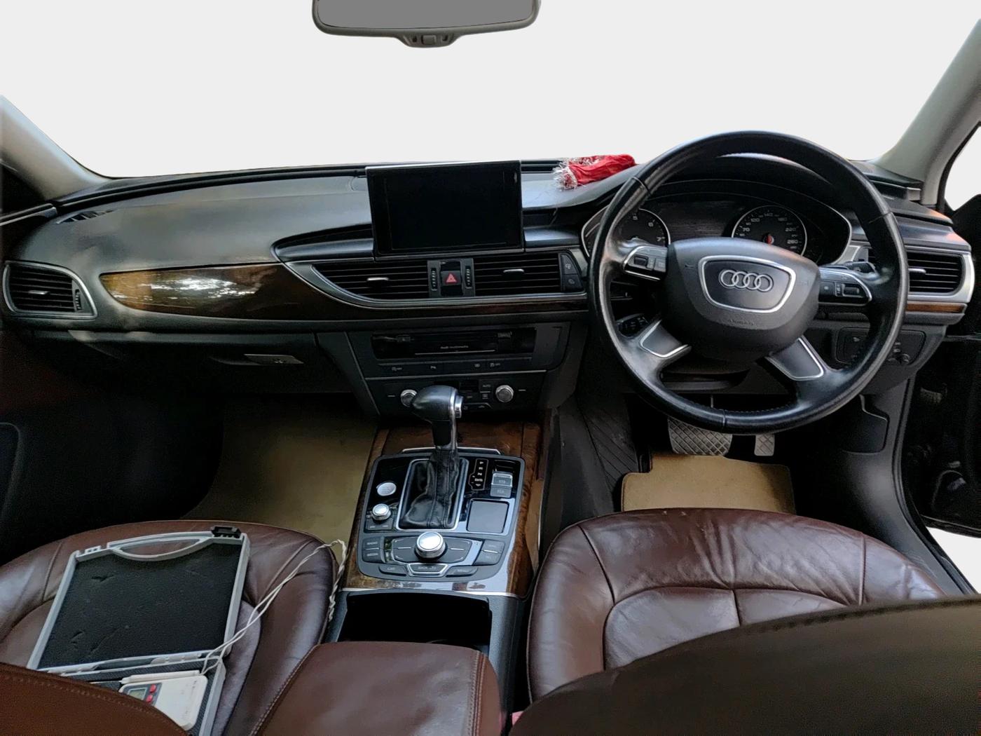 2011 Audi A6 2.8 FSI, Petrol, Automatic, 24,418 km, interior