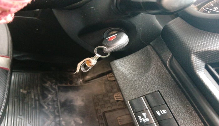 2023 Maruti BREZZA LXI S- CNG, Petrol, Manual, 38,503 km, interior