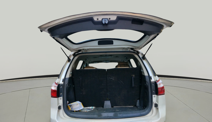 2017 ISUZU MU-X 4x2 AT, Diesel, Automatic, 1,98,239 km, exterior