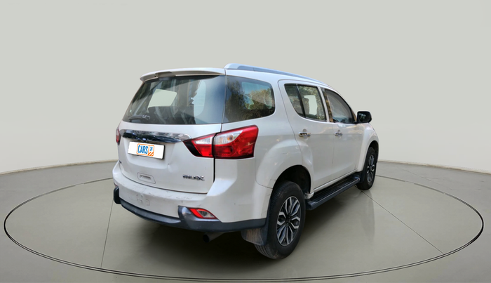 2017 ISUZU MU-X 4x2 AT, Diesel, Automatic, 1,98,239 km, exterior