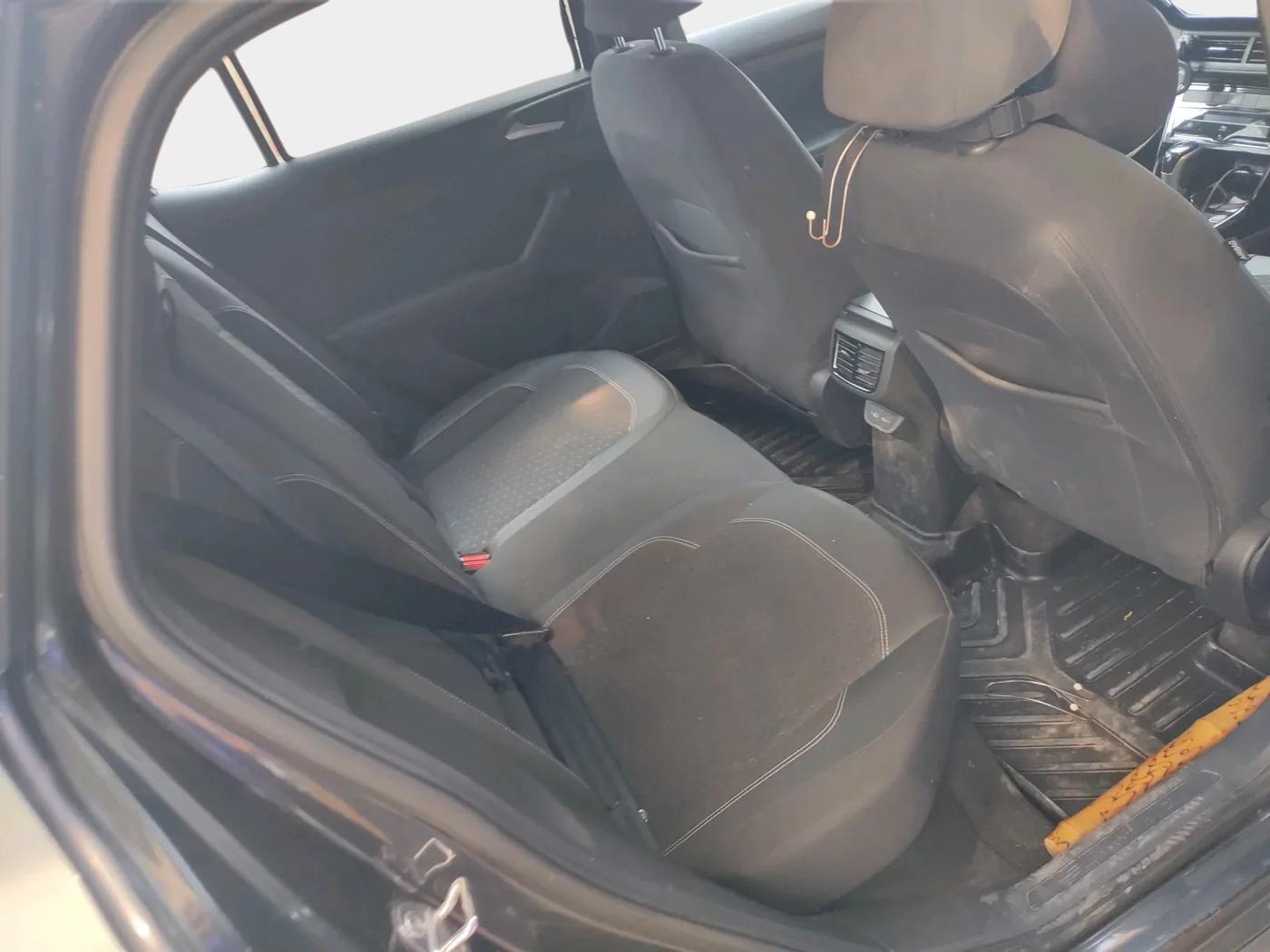 2025 Volkswagen TAIGUN GT Line 1.0L TSI AT, Petrol, Automatic, 11,105 km, interior