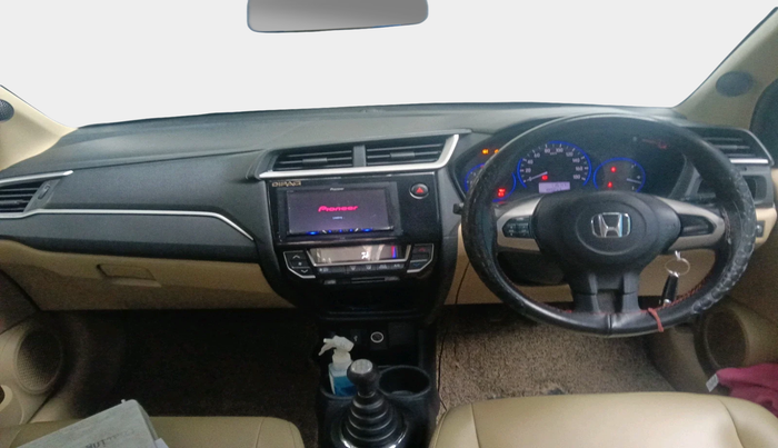 2016 Honda Amaze 1.5L I-DTEC S, Diesel, Manual, 1,80,247 km, interior