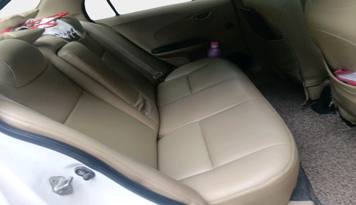 2016 Honda Amaze 1.5L I-DTEC S, Diesel, Manual, 1,80,247 km, interior