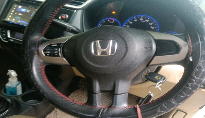 2016 Honda Amaze 1.5L I-DTEC S, Diesel, Manual, 1,80,247 km, interior