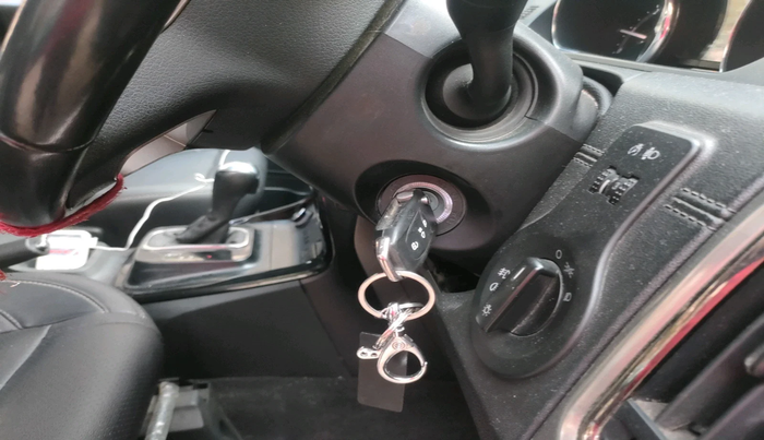 2018 Tata Hexa XTA 4X2 7 STR, Diesel, Automatic, 79,469 km, interior