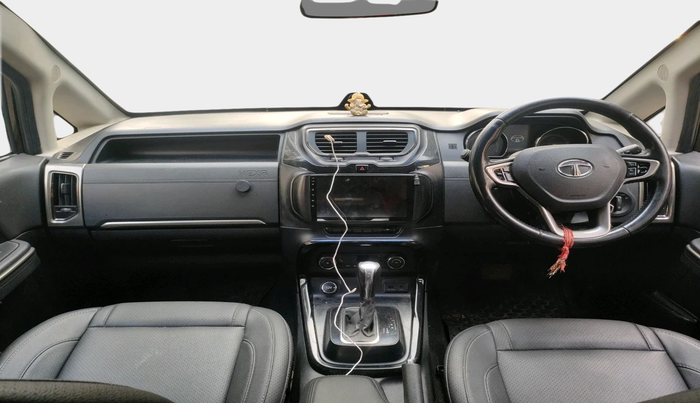 2018 Tata Hexa XTA 4X2 7 STR, Diesel, Automatic, 79,469 km, interior