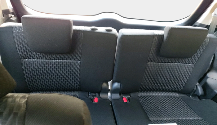 2019 Toyota Innova Crysta 2.8 GX AT 7 STR, Diesel, Automatic, 1,06,685 km, interior