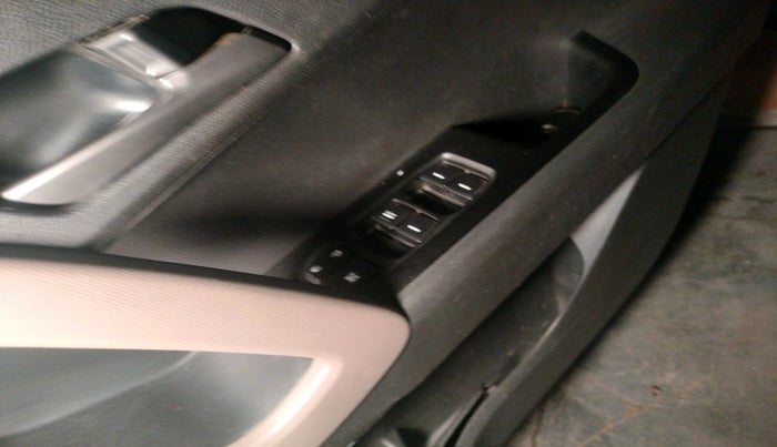 2017 Hyundai Creta SX PLUS AT 1.6 PETROL, Petrol, Automatic, 1,02,367 km, interior