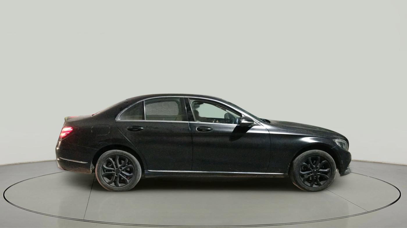2015 Mercedes Benz C Class C 200 AVANTGARDE, Petrol, Automatic, 97,670 km, exterior