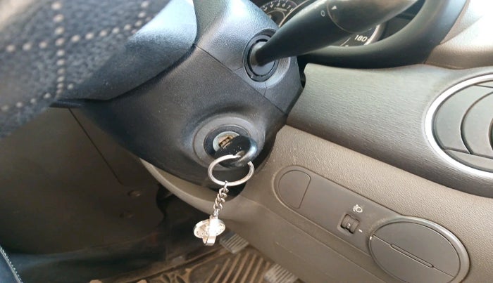 2013 Hyundai i10 MAGNA 1.2, Petrol, Manual, 66,665 km, interior