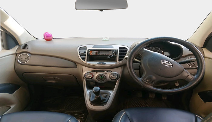 2013 Hyundai i10 MAGNA 1.2, Petrol, Manual, 66,665 km, interior