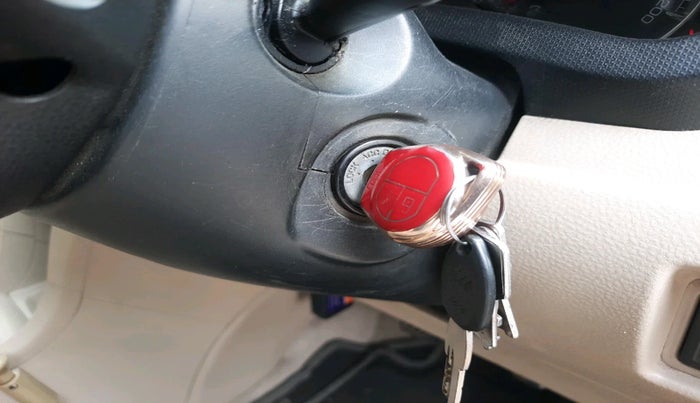 2013 Maruti Swift Dzire ZXI, Petrol, Manual, 1,06,555 km, interior