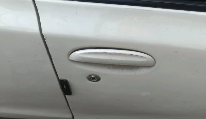 2011 Toyota Etios G, Petrol, Manual, 1,73,274 km, interior