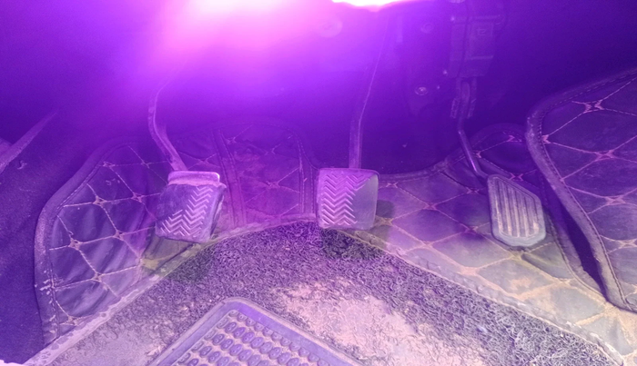 2011 Toyota Etios G, Petrol, Manual, 1,73,274 km, interior